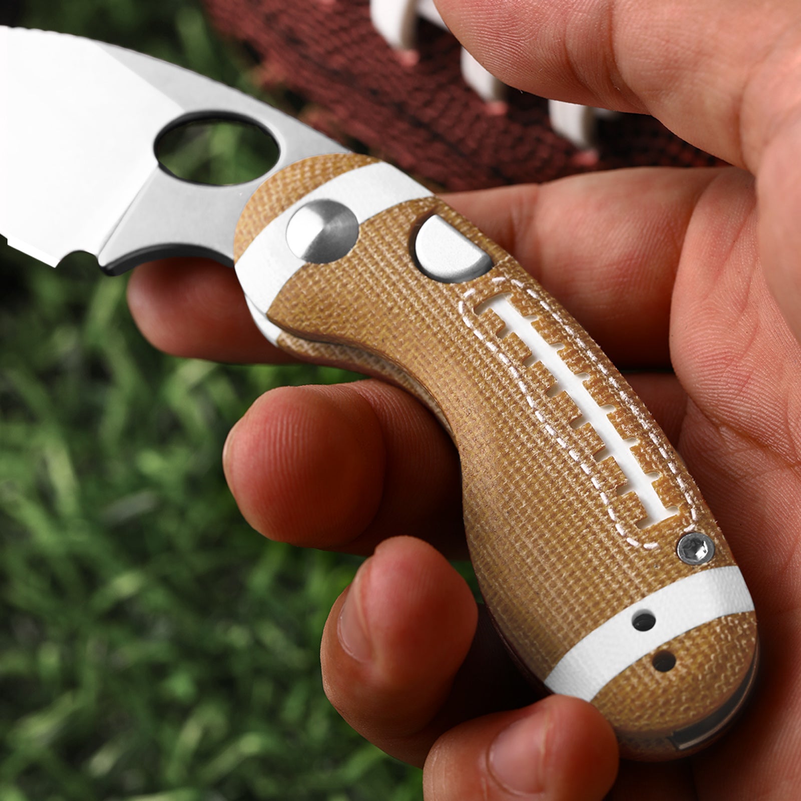 Microbe™ | Kizer Button Liner Lock™ | The Fifth Pocket 2.19" | 14C28N | KizerV™ 2742A8