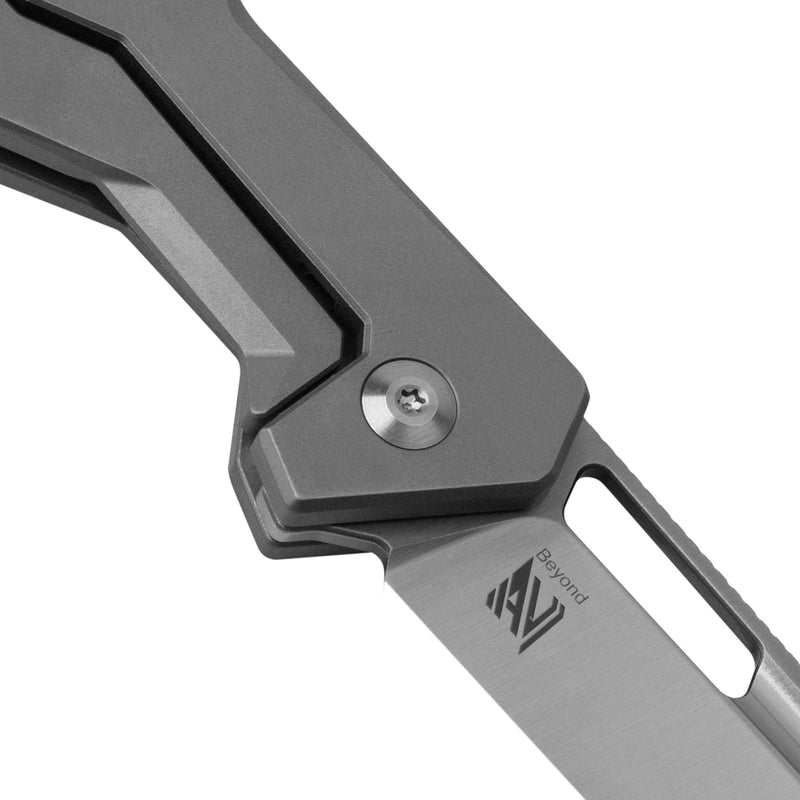 Kizer Beyond S35VN Blade Frame Lock Titanium Handle Ki3678A1 (3.35" Satin)